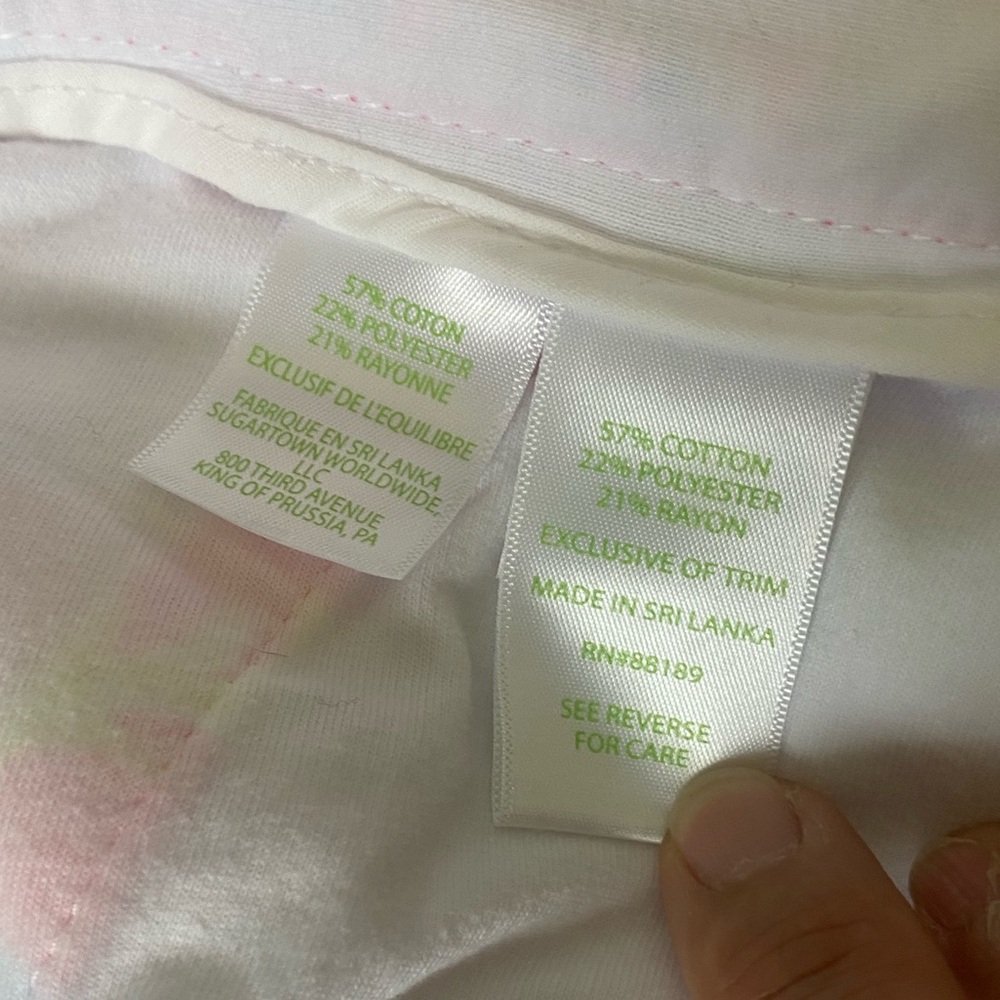 Lilly Pulitzer Pink, Green, Blue Callahan Shorts in Pink Isle size 8 with pocket - Picture 7 of 9